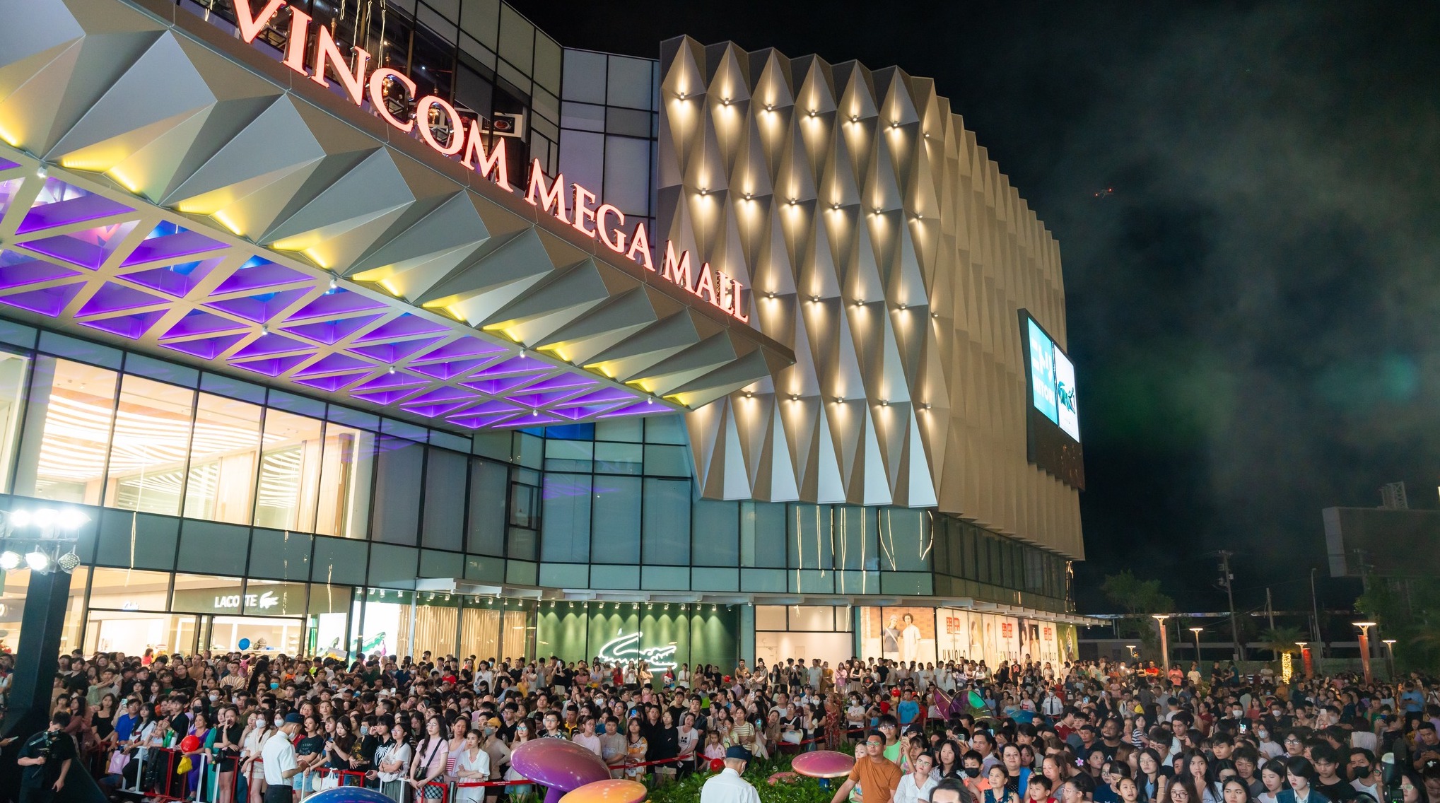 vincom-mega-mall-7